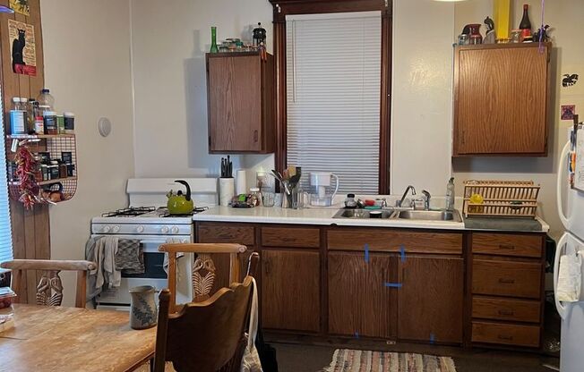 1 bed, 1 bath, 500 sqft, $850, Unit Unit #1