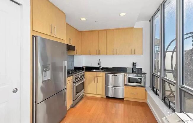 48 15 11 ST