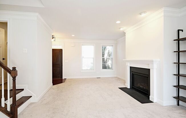 Move-in Ready Townhome Near Hollymead Town Center