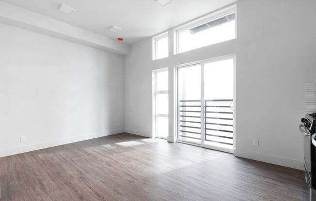 Studio, 1 bath, 269 sqft, $1,203, Unit 309
