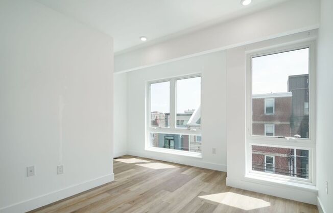 1 bed, 1 bath, 1,275 sqft, $2,500, Unit Unit 3