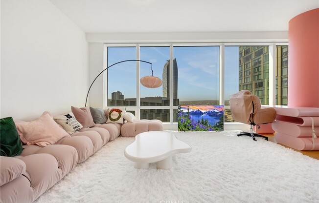 2 beds, 2 baths, 1,305 sqft, $5,450, Unit 2511