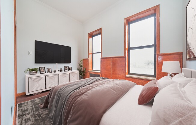 2 beds, 1 bath, $4,625, Unit 5B