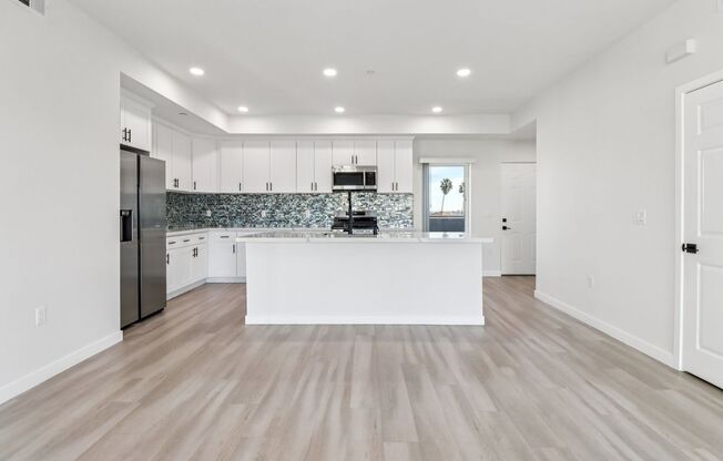 2 beds, 2 baths, 1,030 sqft, $3,150, Unit 306