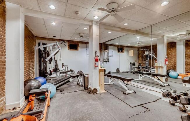 3 beds, 3 baths, $4,195, Unit Unit # 5