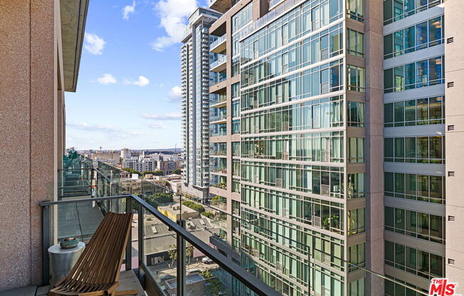 1 bed, 1 bath, 1,030 sqft, $2,995, Unit 1205