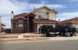 Northeast El Paso 3 Bed w/bonus loft!