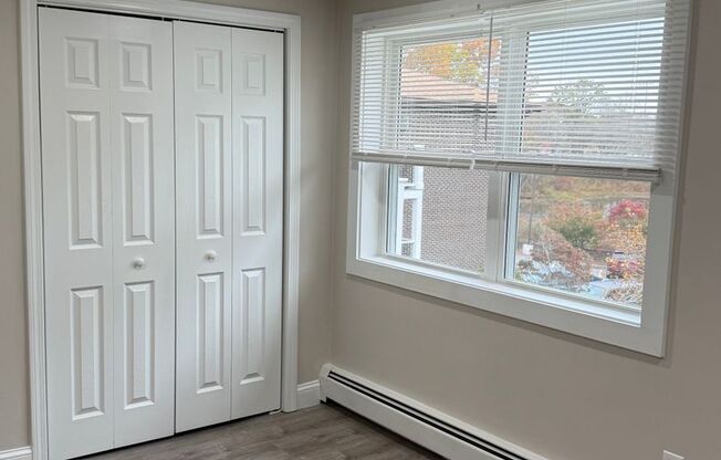 2 beds, 1 bath, 680 sqft, $2,500, Unit 15-31