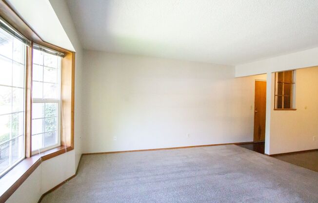 Close in NE-2 Bedroom with Parking Ready Mid-June!