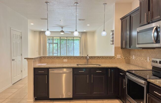 1288 PAVIA DR