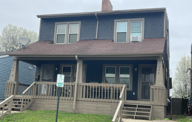744 S 18 ST