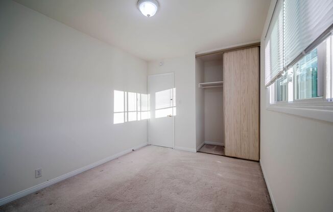 2 beds, 1 bath, $2,975, Unit 69 Glendora Unit 3