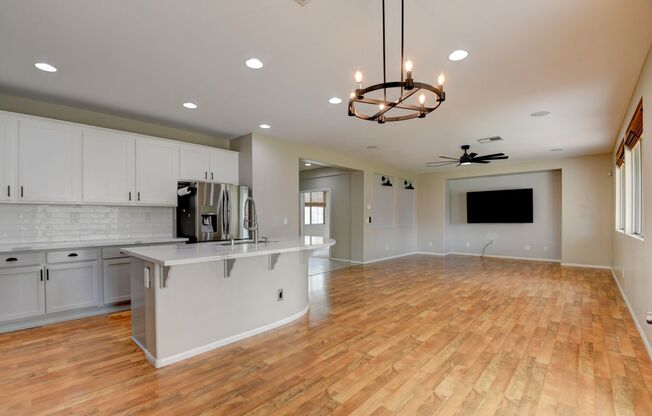 Beautiful 2-Story Home with Casita-Style Space