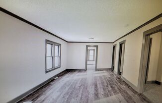 2 beds, 1 bath, $850