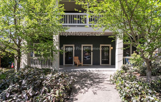 Charming Two Bedroom, One Bath in Mt Tabor!