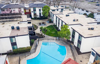 Sandpiper Apartments