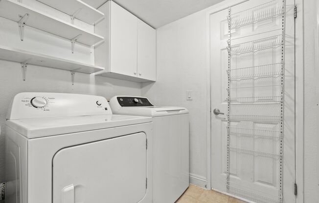 2 beds, 2 baths, $1,150, Unit UNIT # 2107
