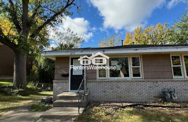 1632 NATCHEZ AVE S