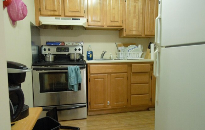22 RADCLIFFE RD