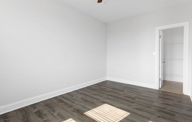1 bed, 1 bath, 419 sqft, $1,850, Unit 706