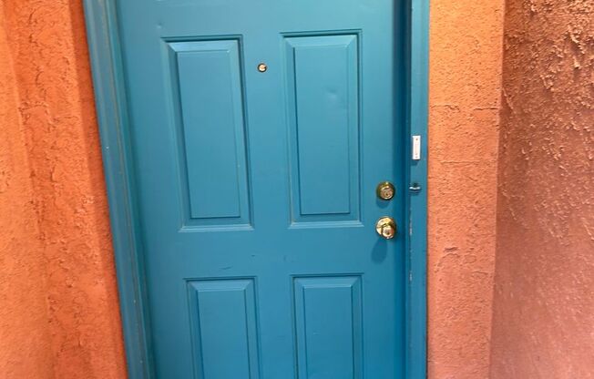 2 beds, 1 bath, 861 sqft, $970, Unit 54