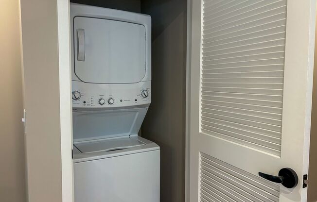 2 beds, 2 baths, 1,303 sqft, $1,899, Unit 228