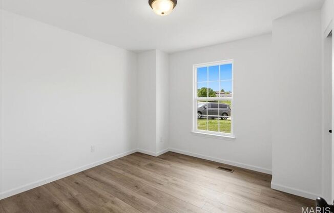 3 beds, 3 baths, 1,323 sqft, $2,400, Unit Rivers Edge Dr - 179