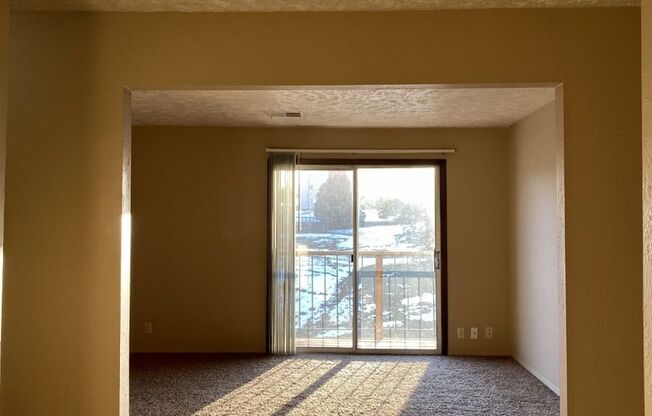 1 bed, 1 bath, 850 sqft, $925, Unit 8-835