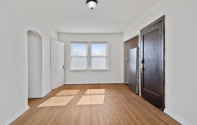 1 bed, 1 bath, 413 sqft, $795, Unit 30