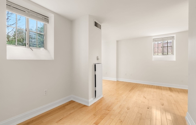 2 beds, 2 baths, 1,115 sqft, $3,900, Unit B309