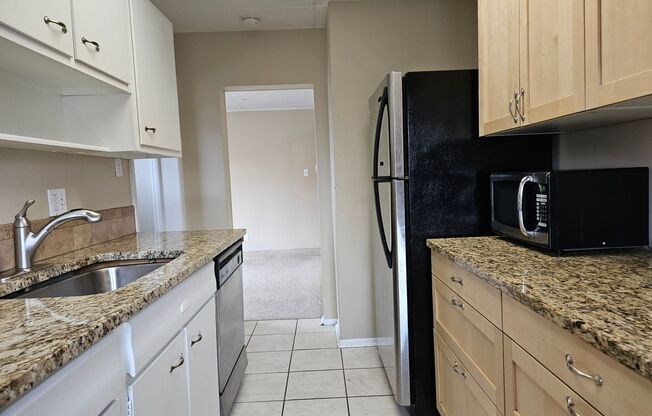 1 bed, 1 bath, $1,595, Unit 01