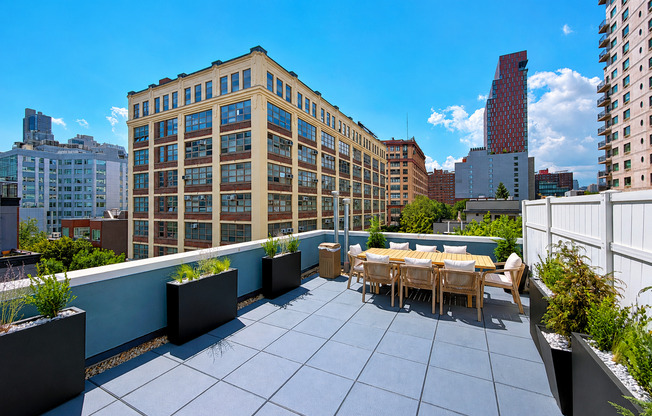 2 beds, 1 bath, 1,270 sqft, $5,450, Unit 1B