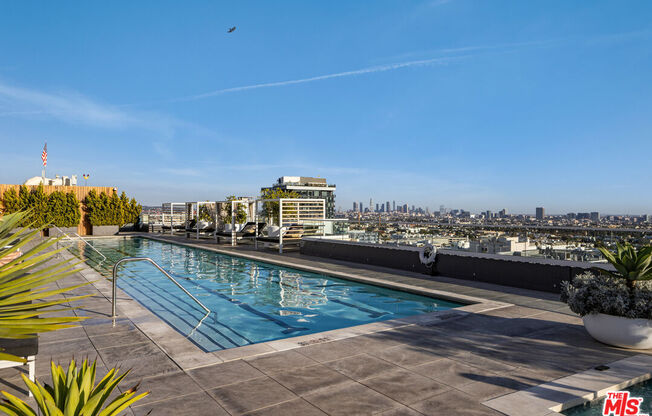 1 bed, 2 baths, 1,510 sqft, $6,995, Unit 12I