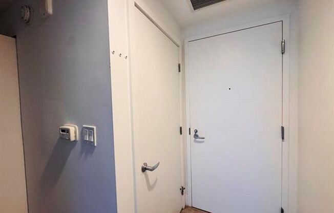2 beds, 2 baths, $3,750, Unit # 1204