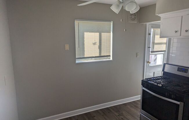 2 beds, 1 bath, $1,350