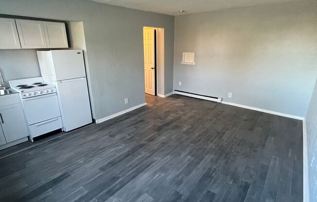 1 bed, 1 bath, 475 sqft, $775, Unit 4060 2