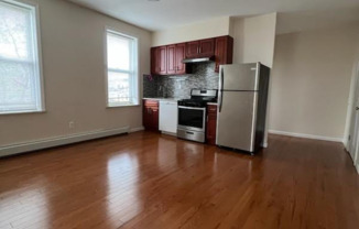 8684 15 AVE