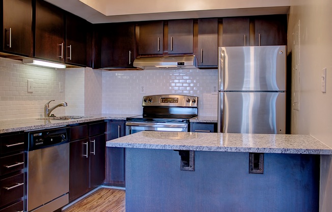 uxury Apartments in Buckhead | Wesley Townsend Apartments | Updated Kitchens