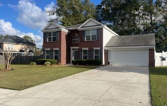 4 beds, 2.5 baths, $2,200