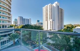 2 beds, 2 baths, $2,995, Unit Unit 621