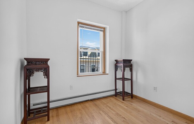 6 beds, 3 baths, 3,290 sqft, $6,500, Unit 0