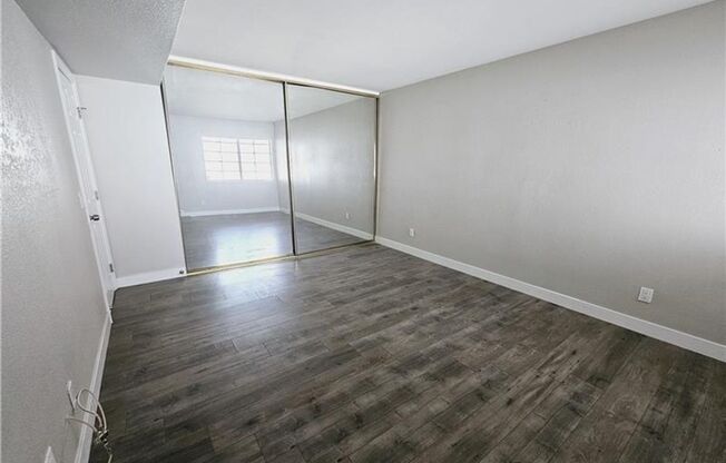 1 bed, 1 bath, $1,000, Unit # 380