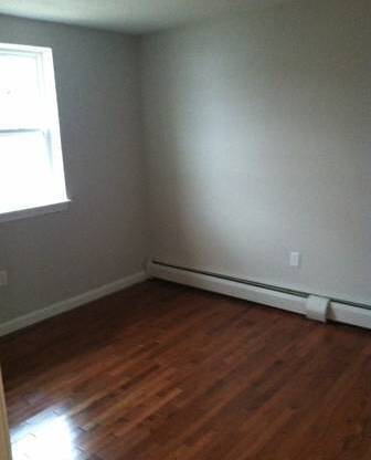 2 beds, 1 bath, 750 sqft, $1,700, Unit 1