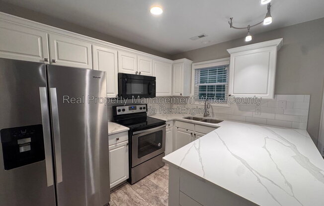 4021 WELLINGTON RDG LOOP