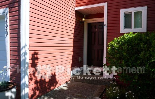 535 NW STENDAHL CT