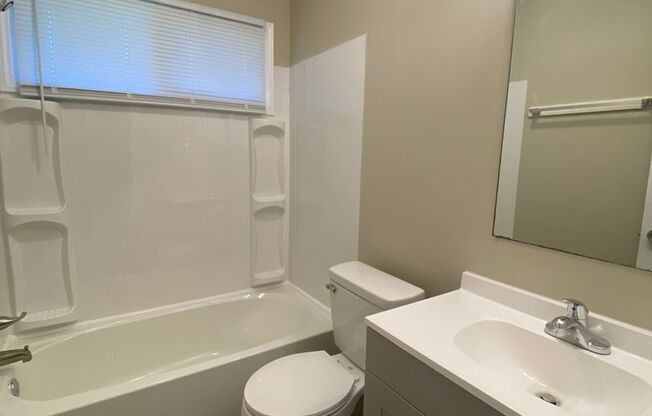 115/117 Jockey Club Dr