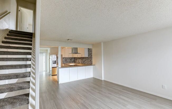 2 beds, 1.5 baths, 1,300 sqft, $2,842, Unit 7081G3