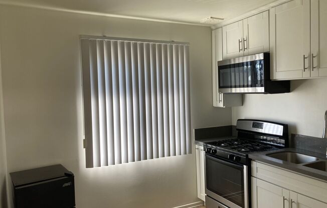 APT LANKERSHIM (RSO)