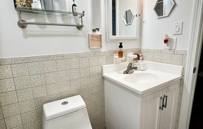51 1/2 Willard Street #A