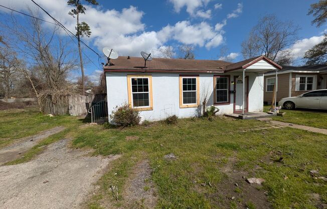 2430 Primrose St., Beaumont, TX 77703